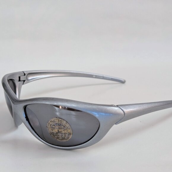 NWT Vintage 90's PC Rectangle Sporty Sunglasses (S. Silver) - Picture 3 of 5